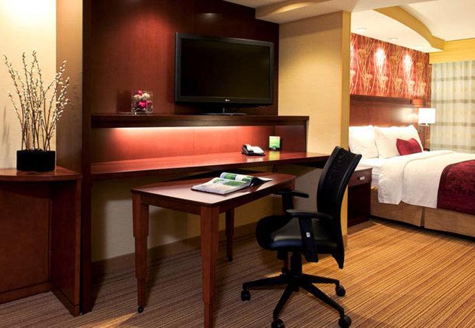 Hotel Courtyard Stewart Airport 3*